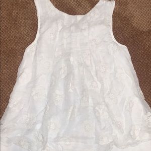 Flowy white lace top!!